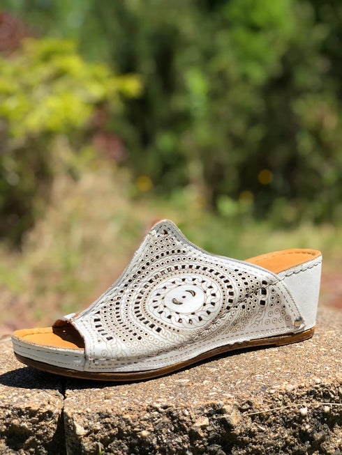 Europe Bonavi Sandals